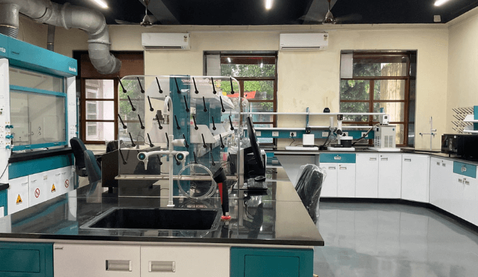 centre of sustainable chemistry lab